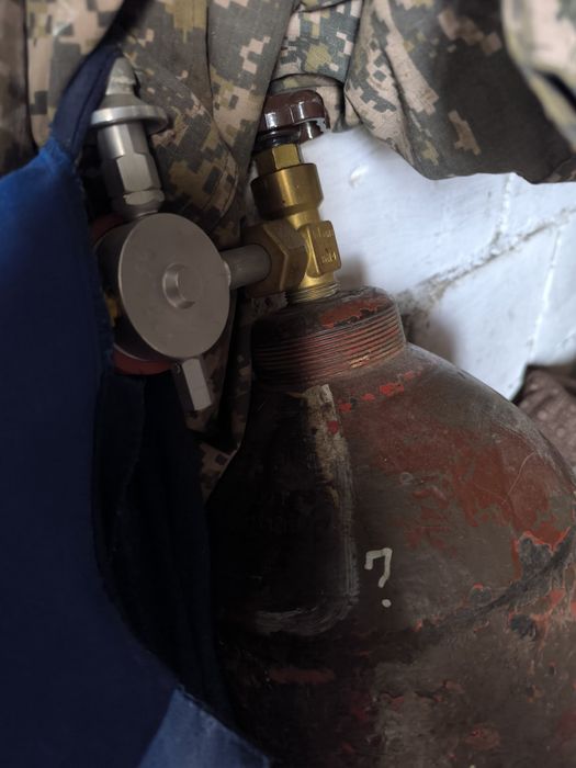 Продам баллон для гелий с редуктором.