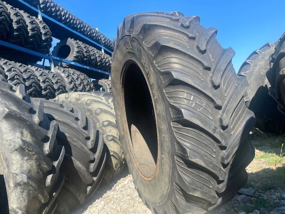 20.8r42 anvelopa de tractor cu garantie cauciuc second hand 520/85