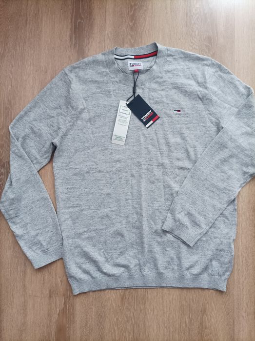 Tommy Hilfiger M/Л размер пуловер