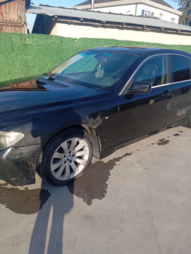 Vand sau o dau intreaga pentru dezmembrari..cutie motor in stare ok