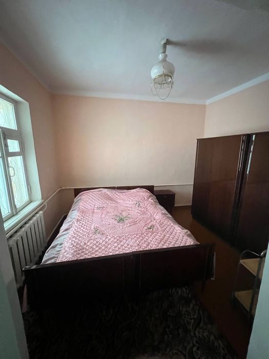 Продается дом в  центре города Сырдарья