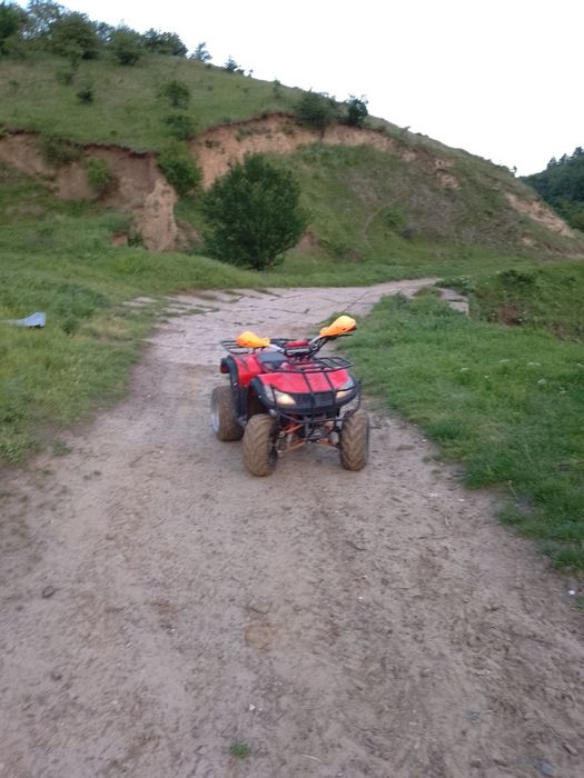 Vând ATV 125cc in stare perfecta