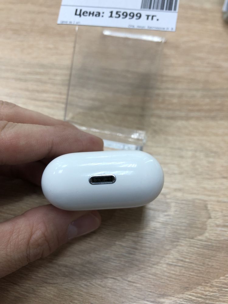 Наушники Air pods