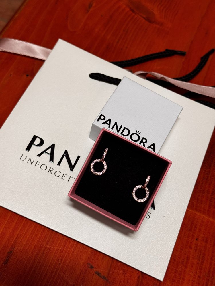Пандора обеци Pandora