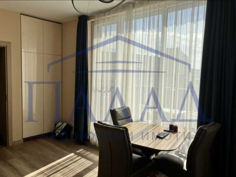 Продава се Тристаен апартамент в Варна, Левски - 85 кв.м за 2412 €/кв.м - Снимка #5