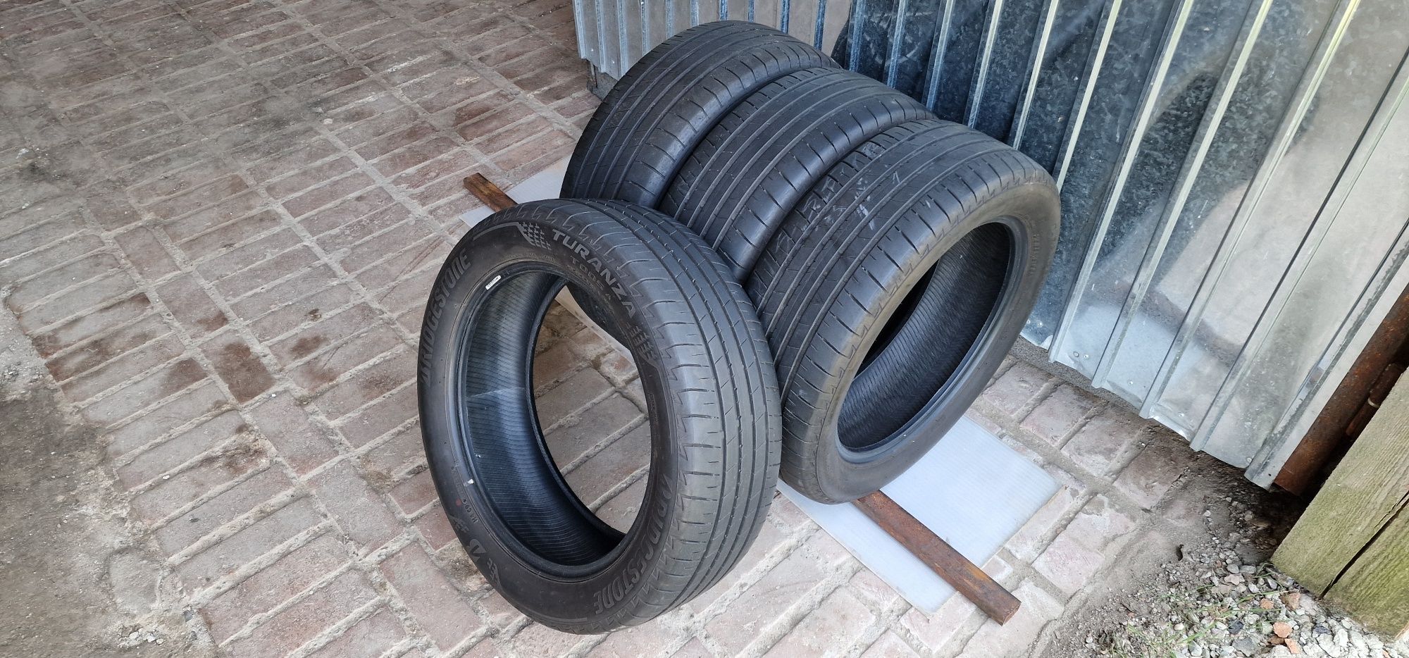 215/55 R18 - 4 anvelope - Bridgestone - de vara - DOT: 2019 !