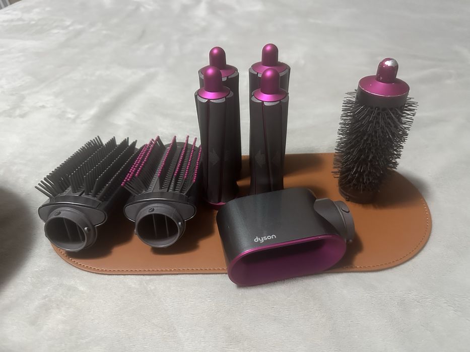 Маша за коса dyson