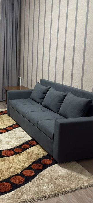 Срочно продам диван тахту