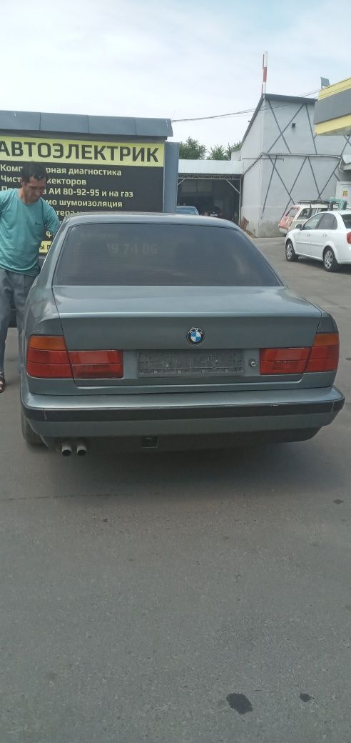 BMW e34 sotiladi