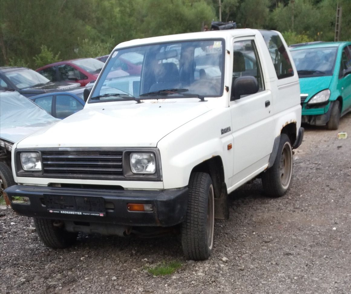 Semicaseta levier comanda caseta directie cap bara daihatsu feroza 1.6