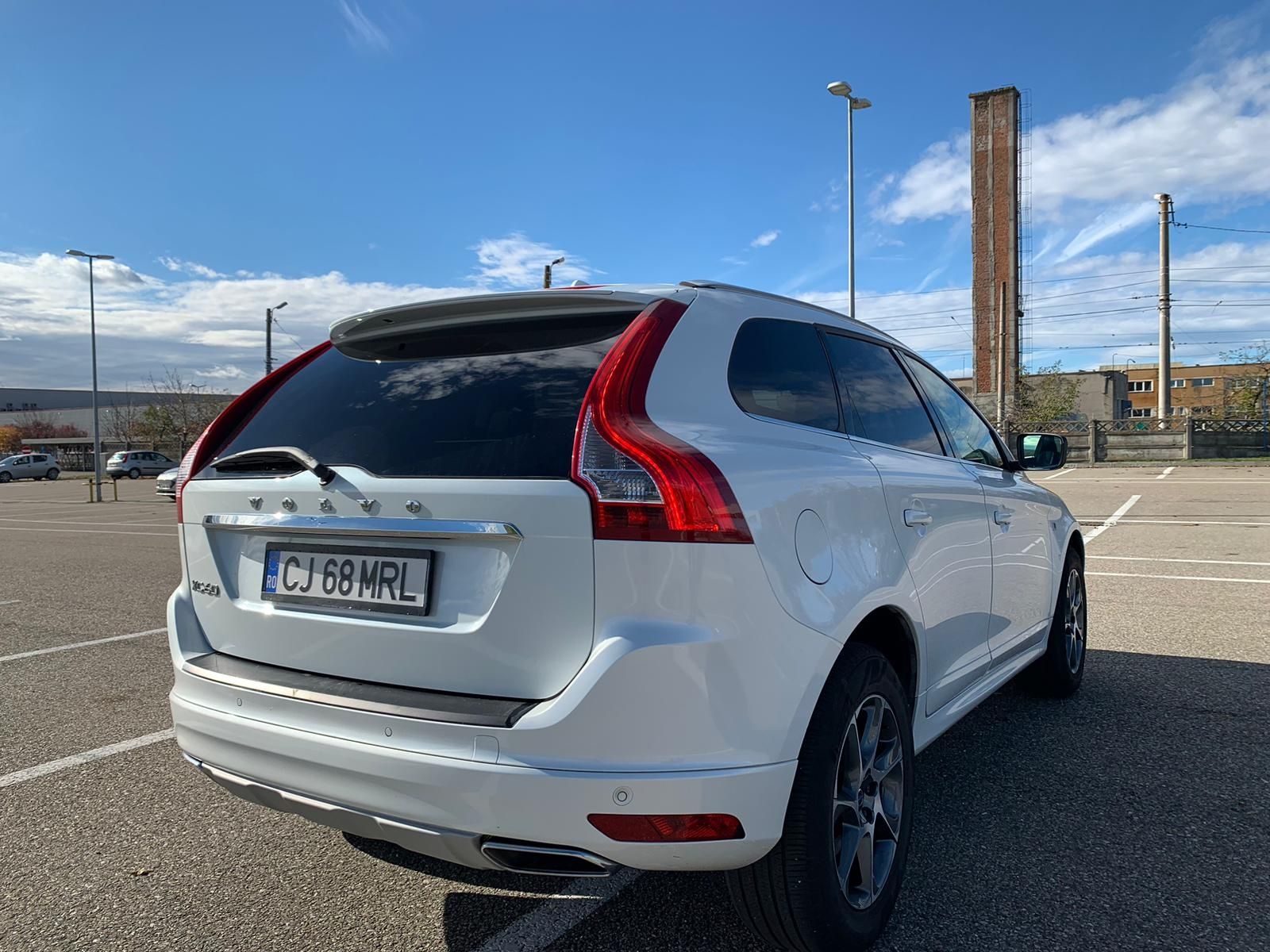 Vând Volvo XC 60