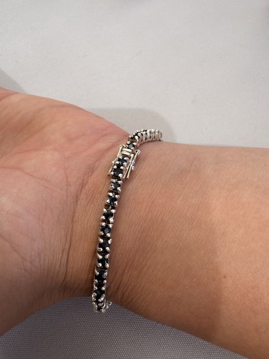 Bratara model tenis din argint si safire albastre