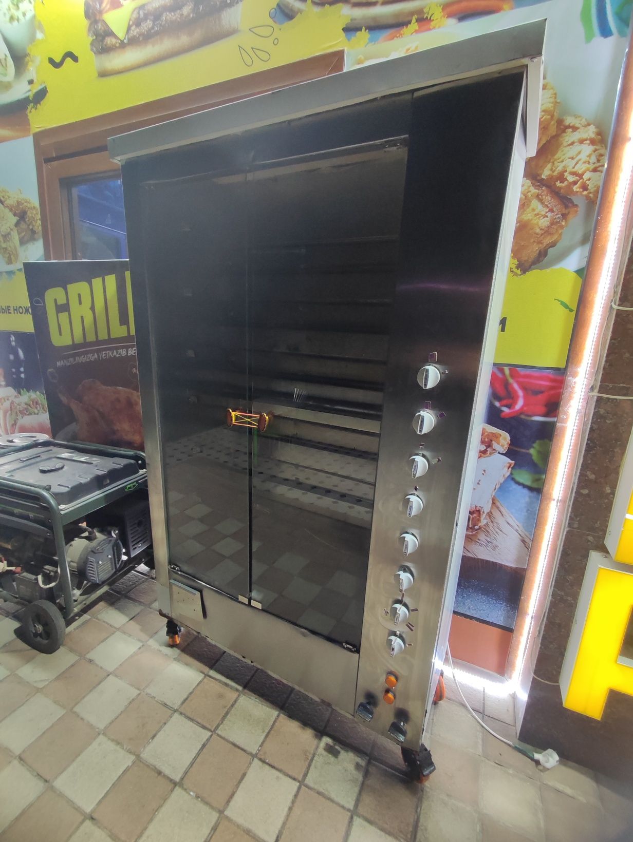 Grill aparat sotiladi