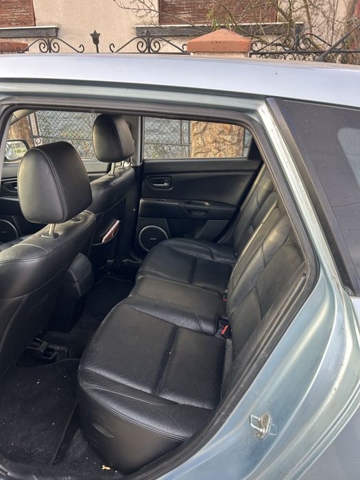 Mazda 3 • 1.6 Diesel 109 CP • 2006 • Interior piele • BOSE • Navigație