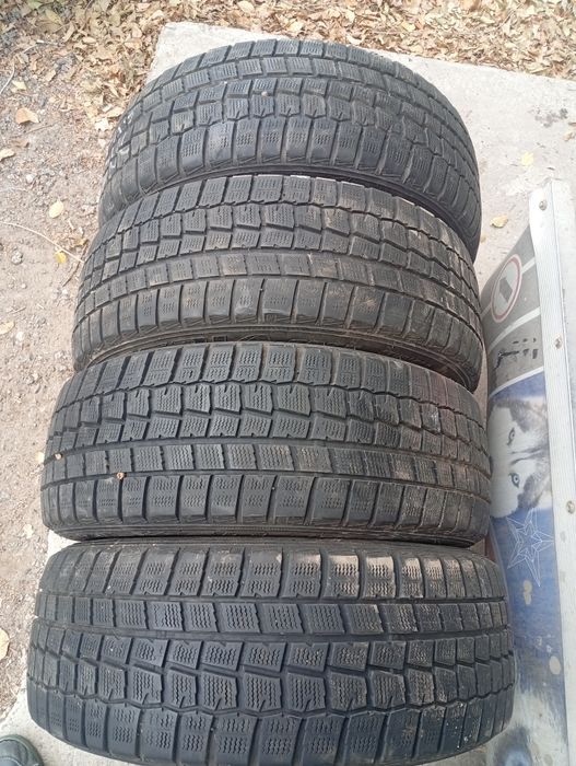 Продам комплект шин 205/55 r16. Липучка