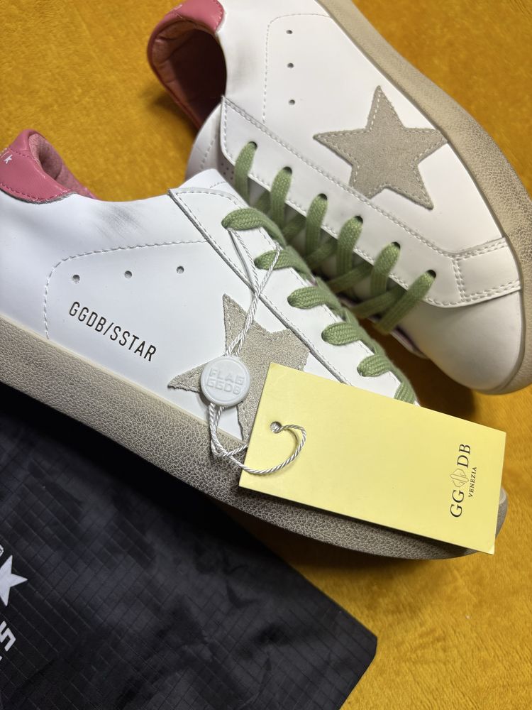 Pantofi Golden Goose 37 noi nepurtati Vin cu săculeț