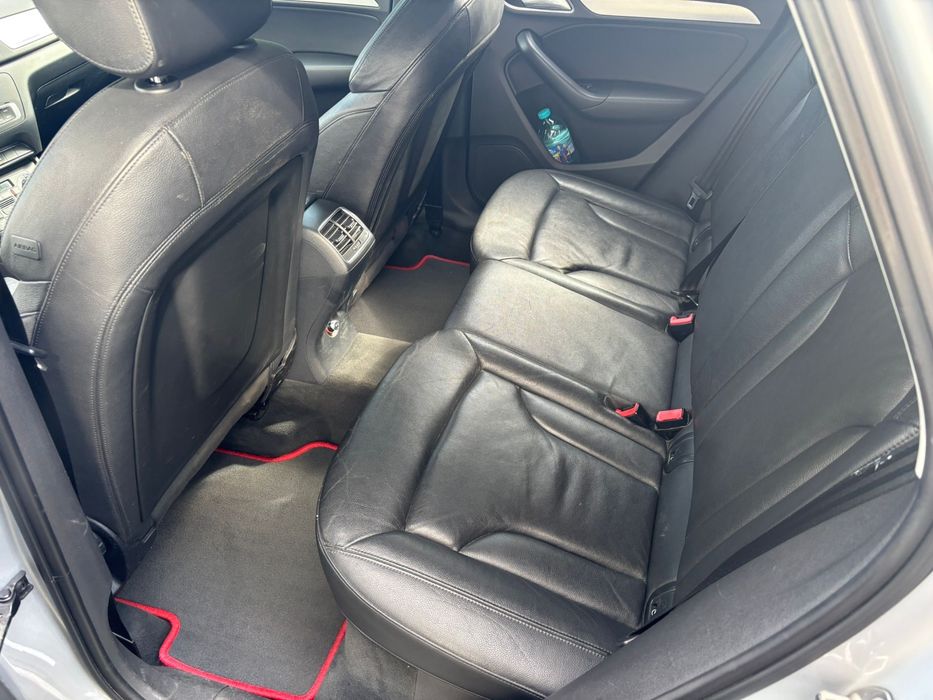 Audi Q3 S-Line 2.0 TDI / Quattro 4x4 permanent