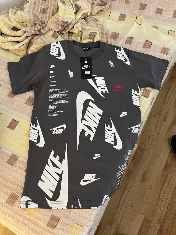 Лятно екипче Nike