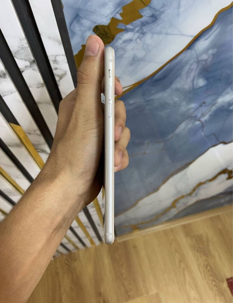 Iphone 8 + 64gb ideal