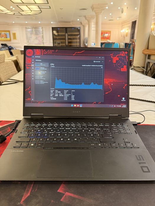 Laptop Gaming HP OMEN 15-ek1009nq NVIDIA GeForce RTX 3060 6GB