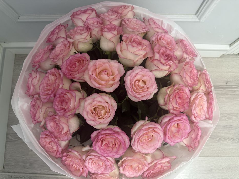 Живые цветы 40+ штук 10000