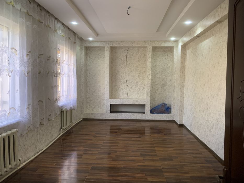 Продается участок 4 соток. Ор-р: Автовокзал