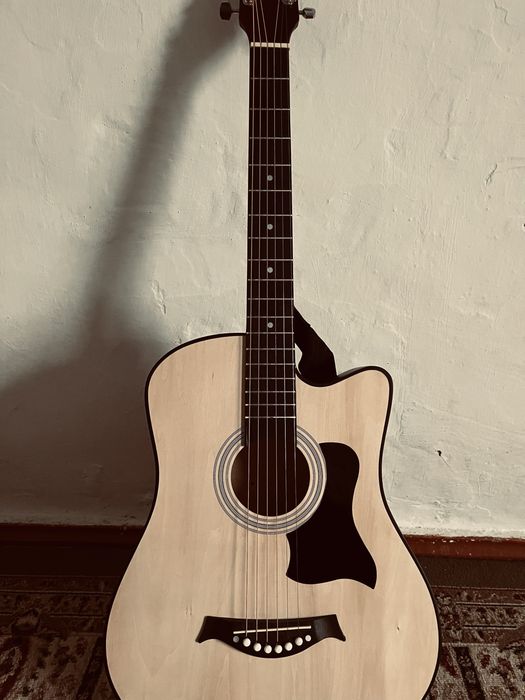 Гитара сатылады