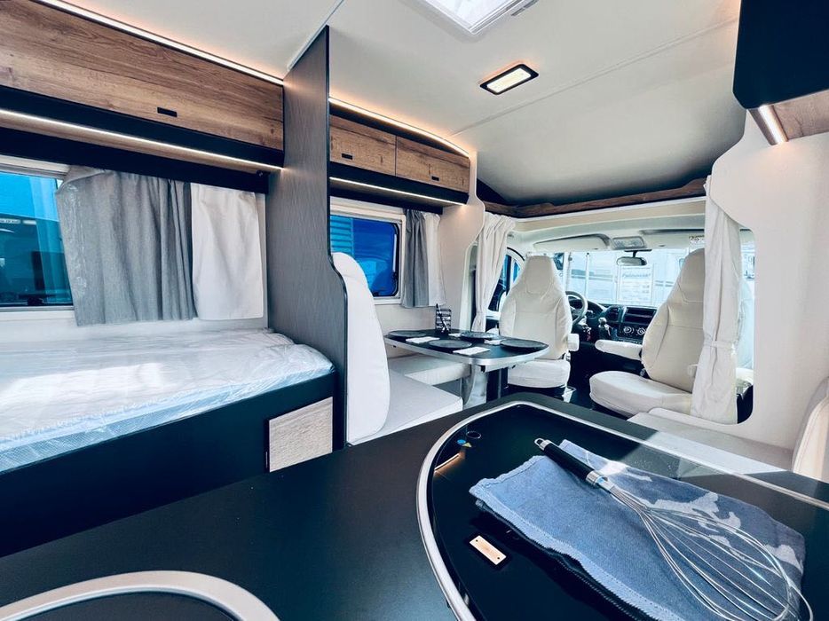 Autorulota XGO 22P Compact, Fiat Ducato 140HP, 4 locuri, model 2026