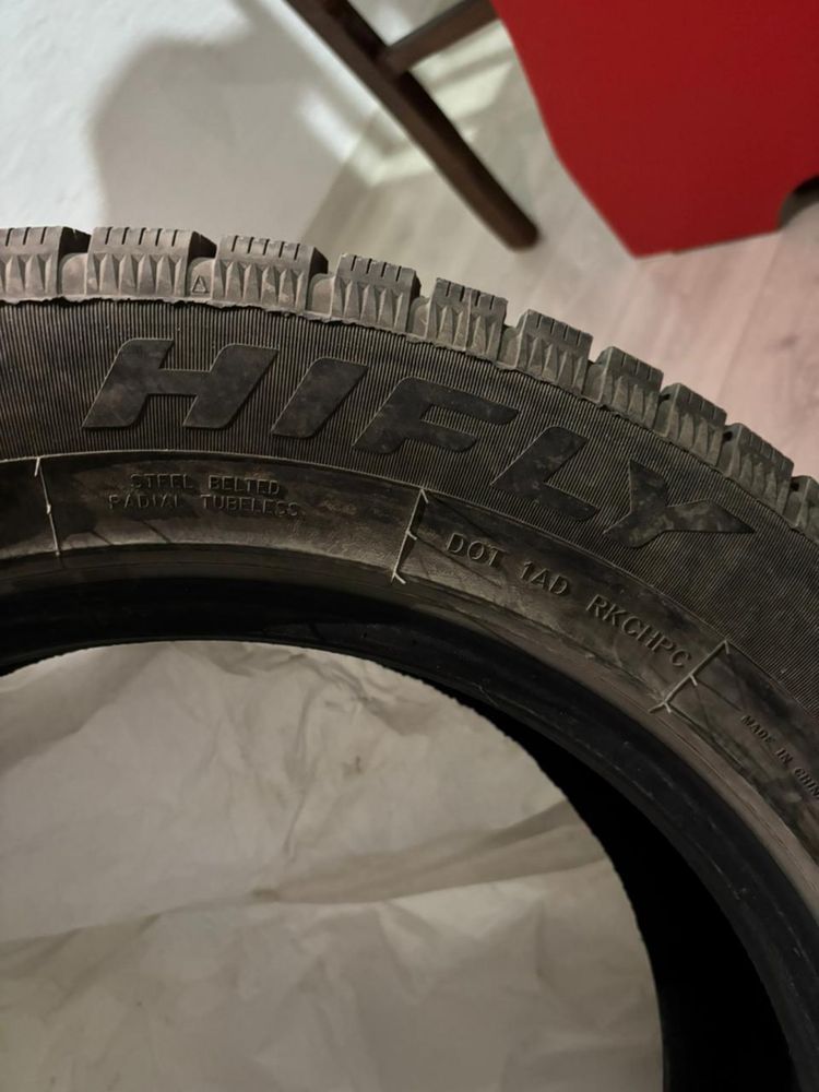 Продам шины в отличном состоянии