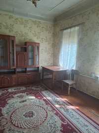 1 комнатный домик,с вьездом ор.Саракулька. цена 28500 у.е.канализация.