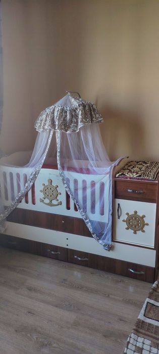 Кровать детская удобная