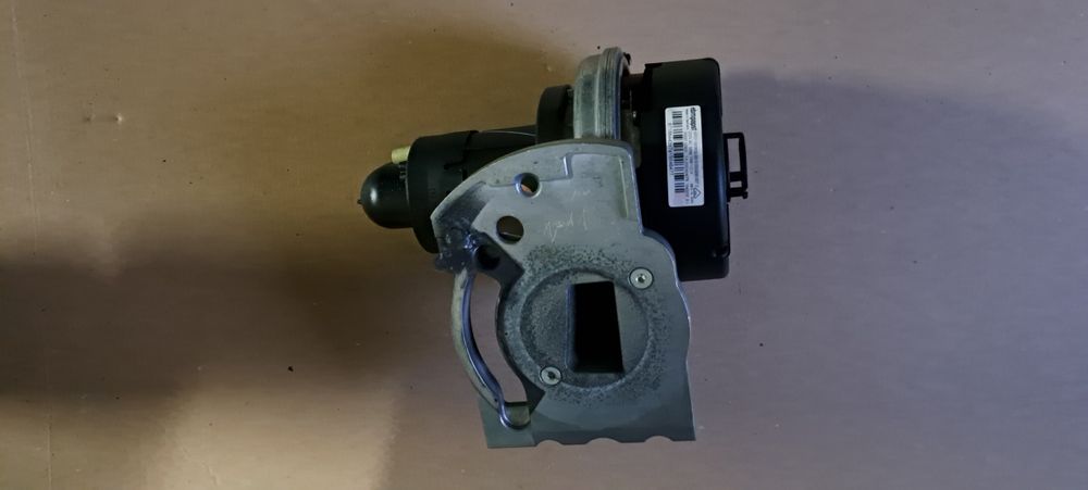 vând ventilator centrală termică Buderus Logamax Plus GB072-24K V3