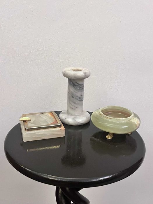 Set trei obiecte din onix marmura bibelouri bibelou scrumiera sfesnic