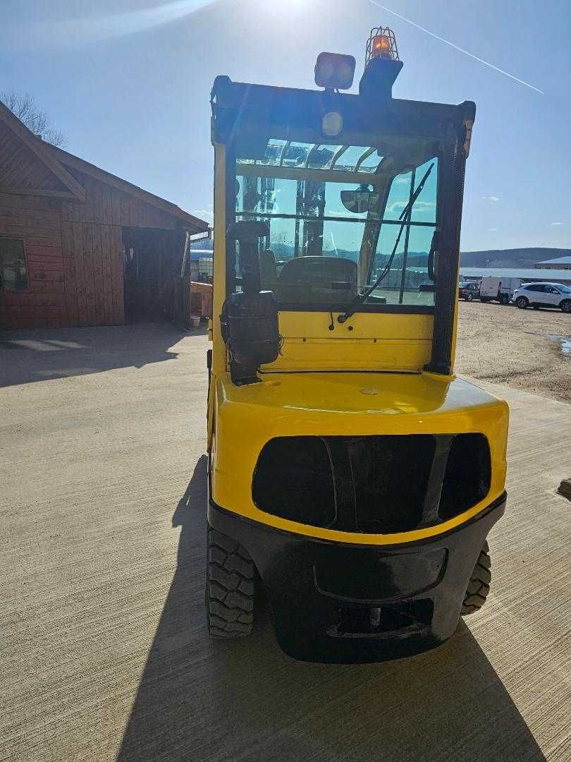 stivuitor hyster diesel an 2012 , cu 4 circuite hidraulice util 3t