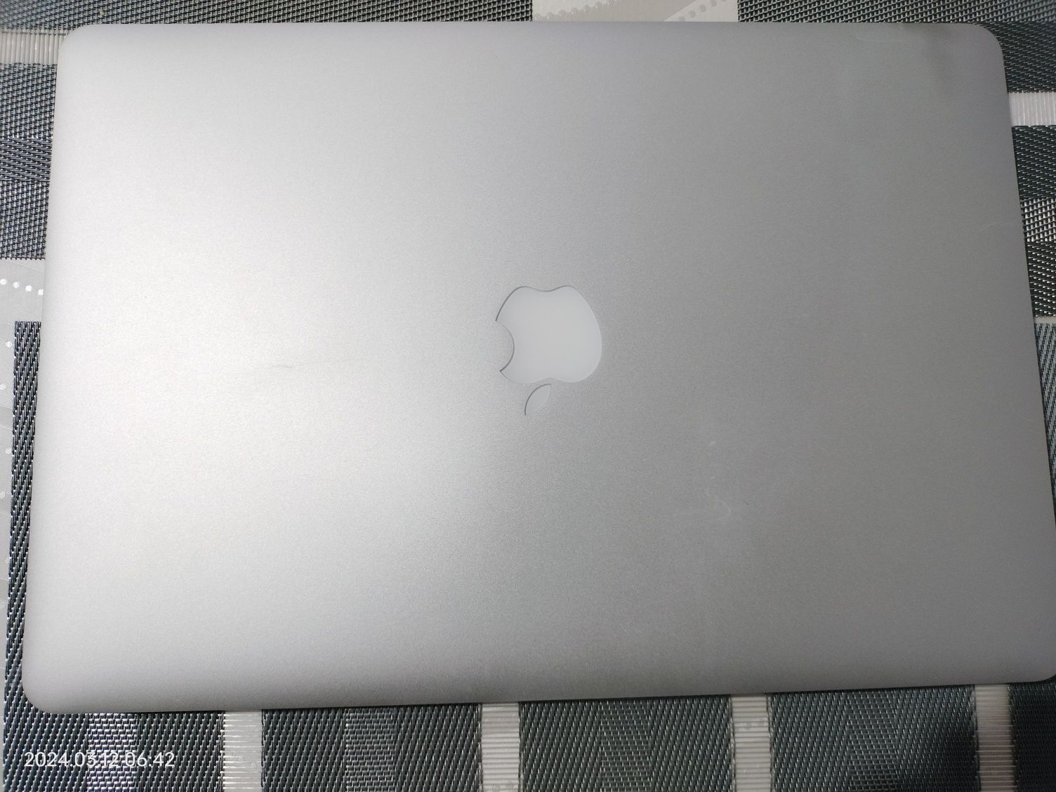 Macbook pro retina 15" mid 2014