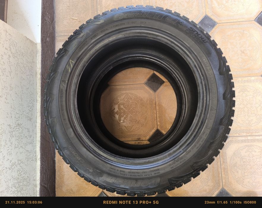 Шины шипованные продается в комплекте