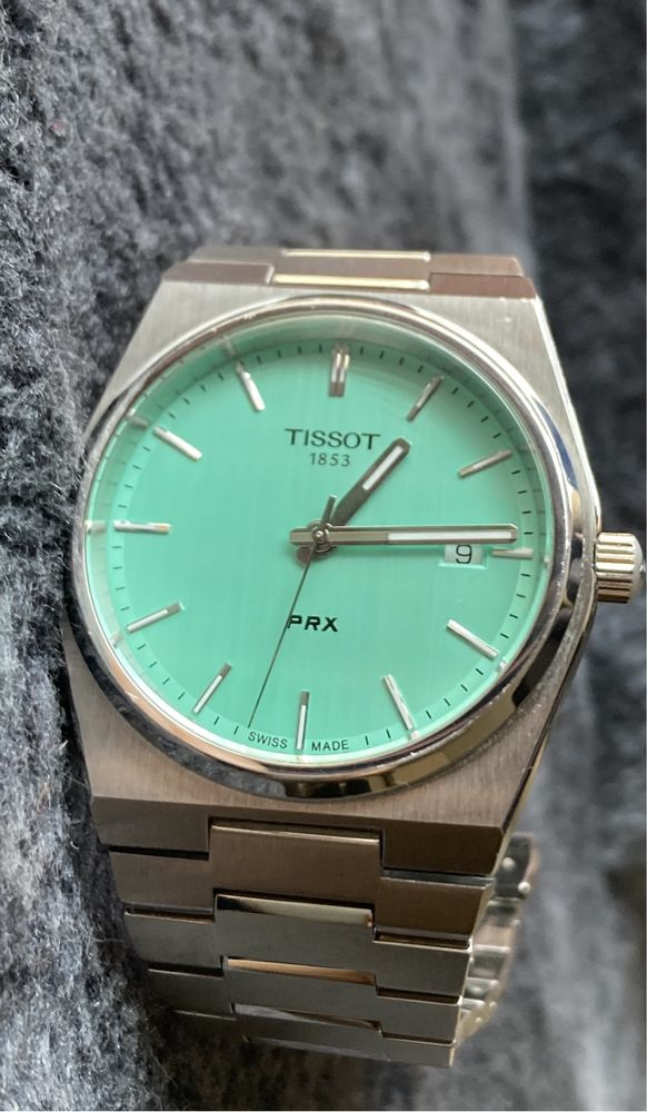 Часовник Tissot prx mint