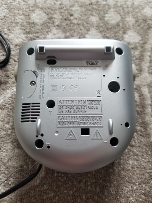 Radio/Ceas/Alarma Sony