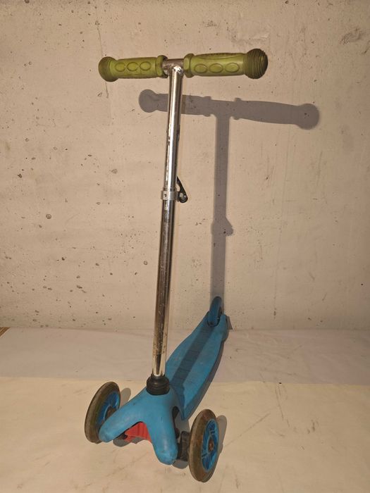 Самокат детский 2-4 лет станция метро Москва