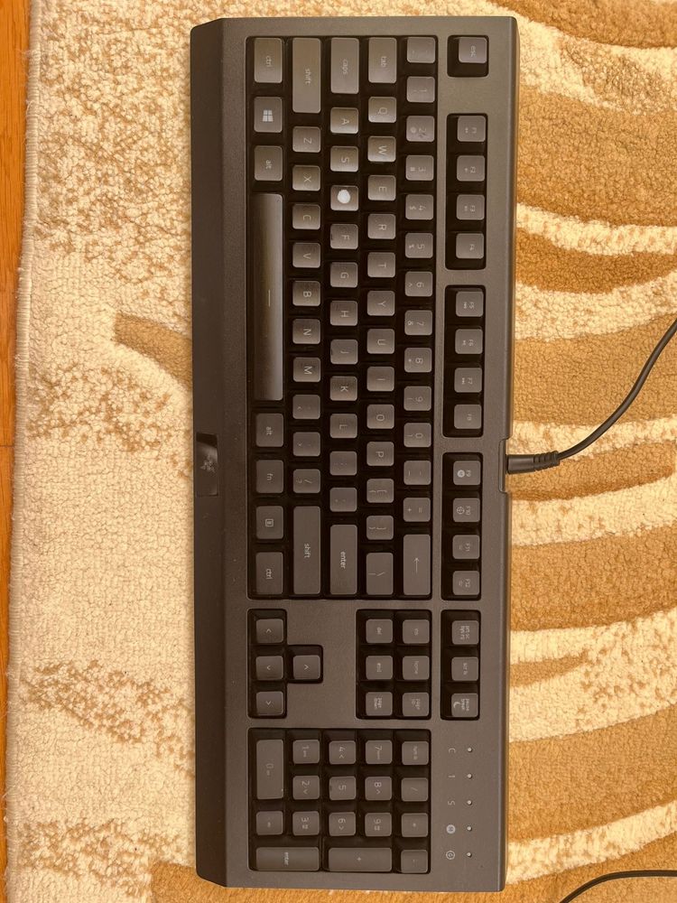 Tastatura Razer cynosa lite