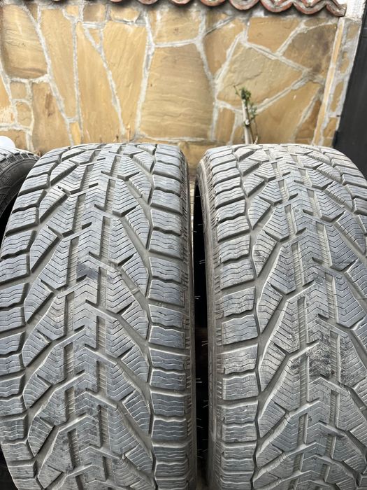 Зимни гуми 245/40/18