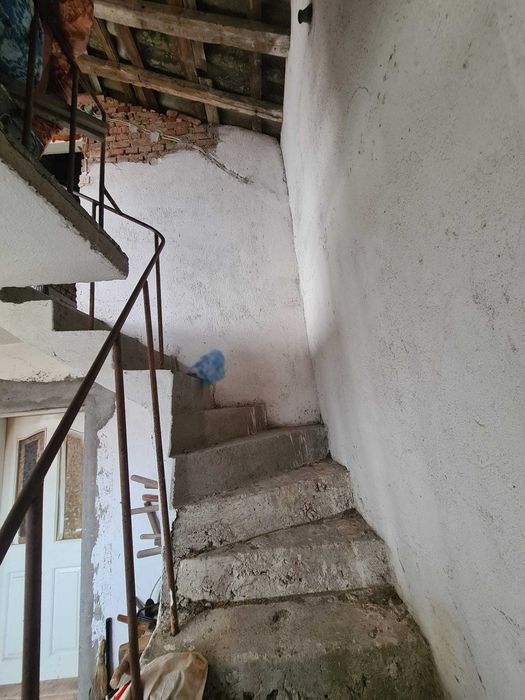 ВИЛА с ДВОРНО МЯСТО в. з. Кенана, град Хасково