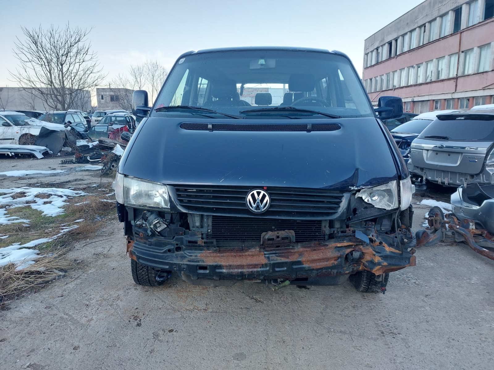 Продавам На части Vw t4 2.5 TDi 4x4