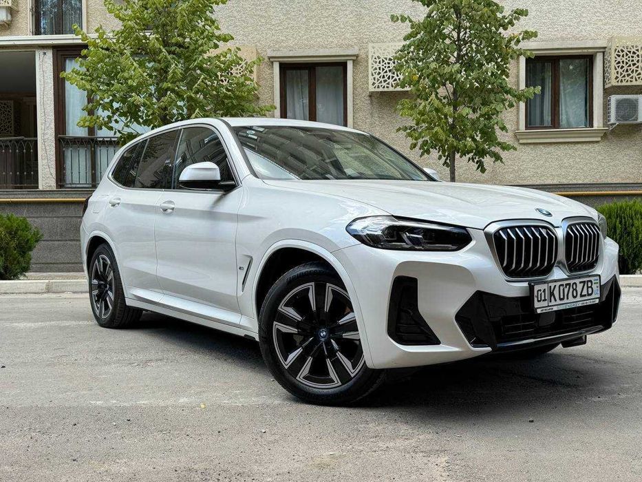BMW iX3, 2023 год