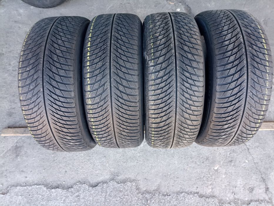 4 anvelope RunFlat de iarna ca si noi Michelin 245/50 R19 2xdot 1119 2