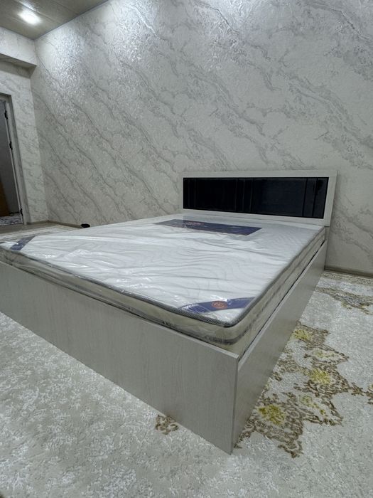 Двухспальный кровать