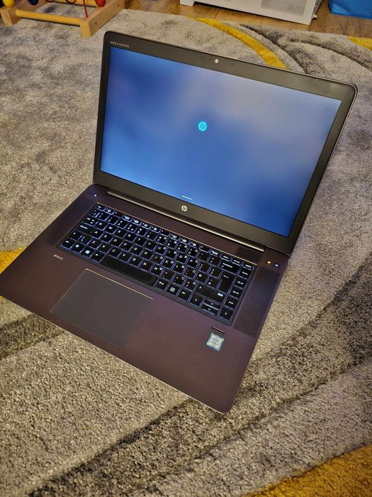 Laptop HP Zenbook g3