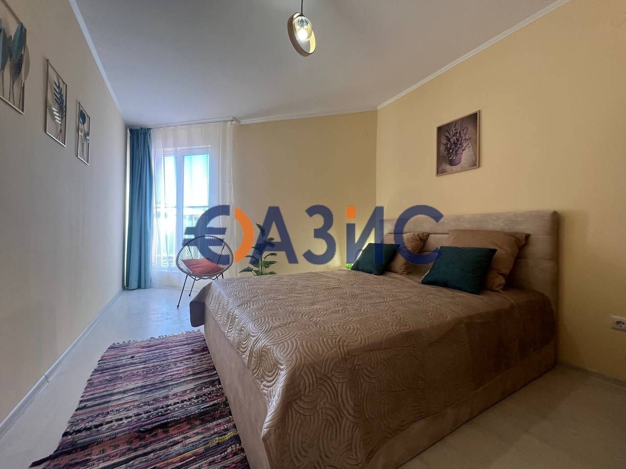 Продава се Двустаен апартамент в к.к. Слънчев бряг - 72 кв.м за 1042 €/кв.м - Снимка #1