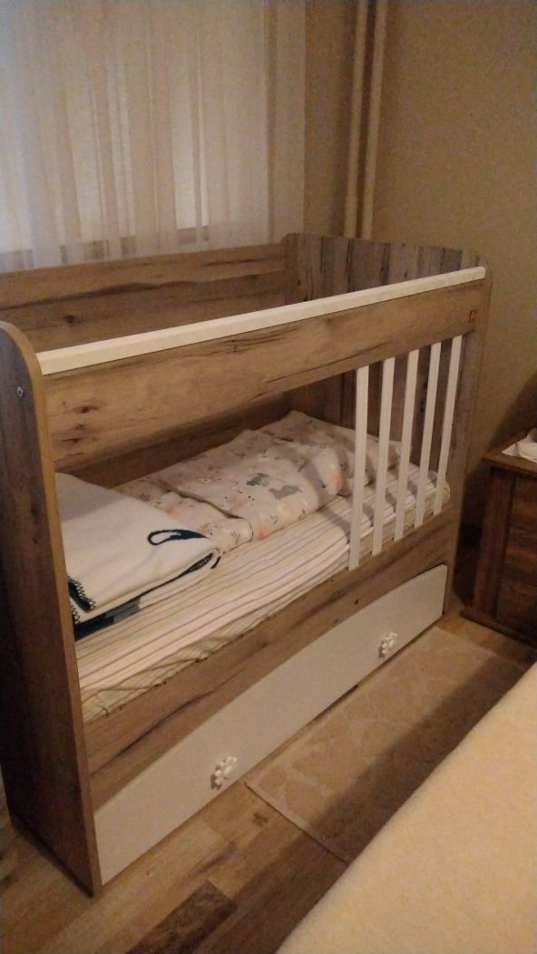 Бебешко легло на Кирев
