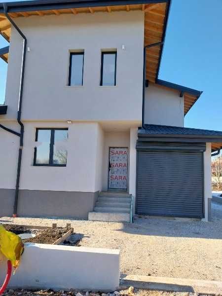 Продава се Къща в Пловдив, Остромила - 104 кв.м за 1952 €/кв.м - Снимка #5